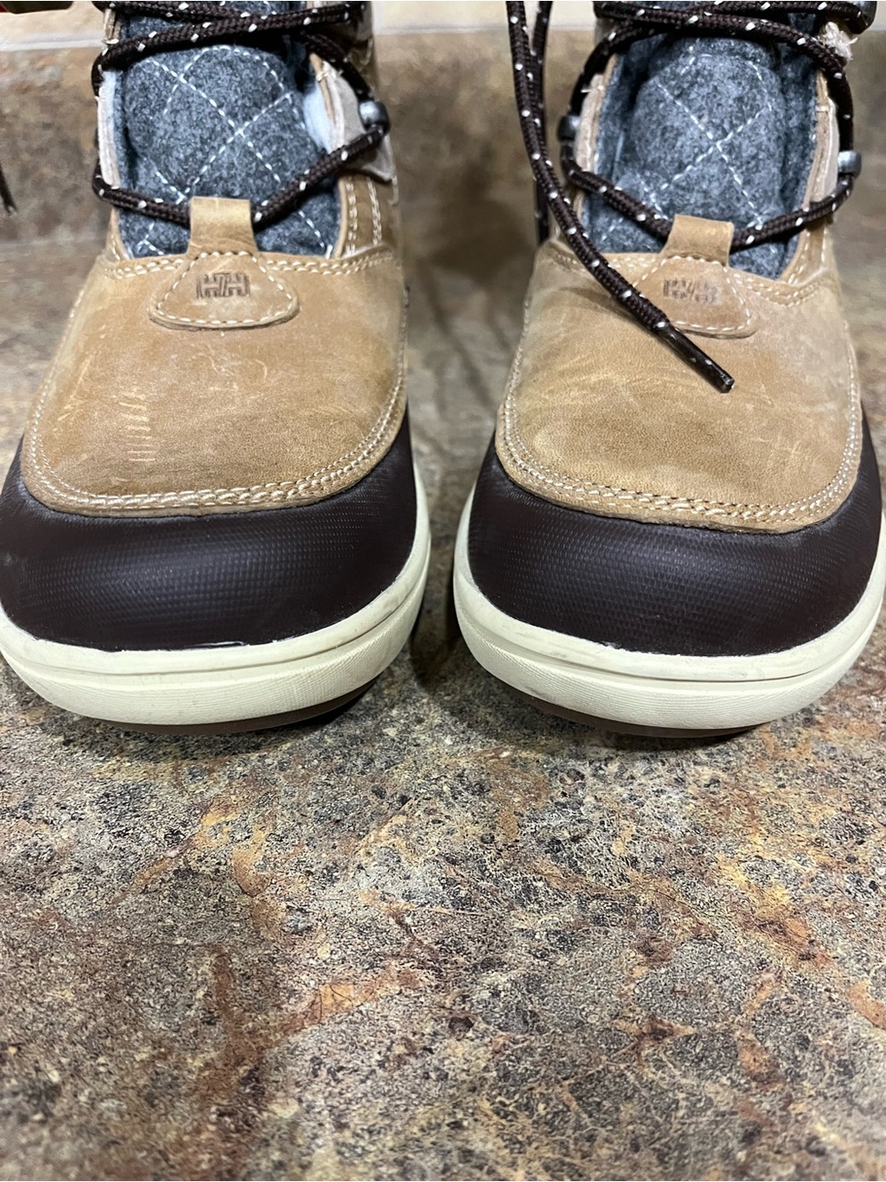 NWT Helly Hansen Garibaldi Waterproof Winter Boots Brown Faux Fur Sz 7.5 Fall - Picture 4 of 16